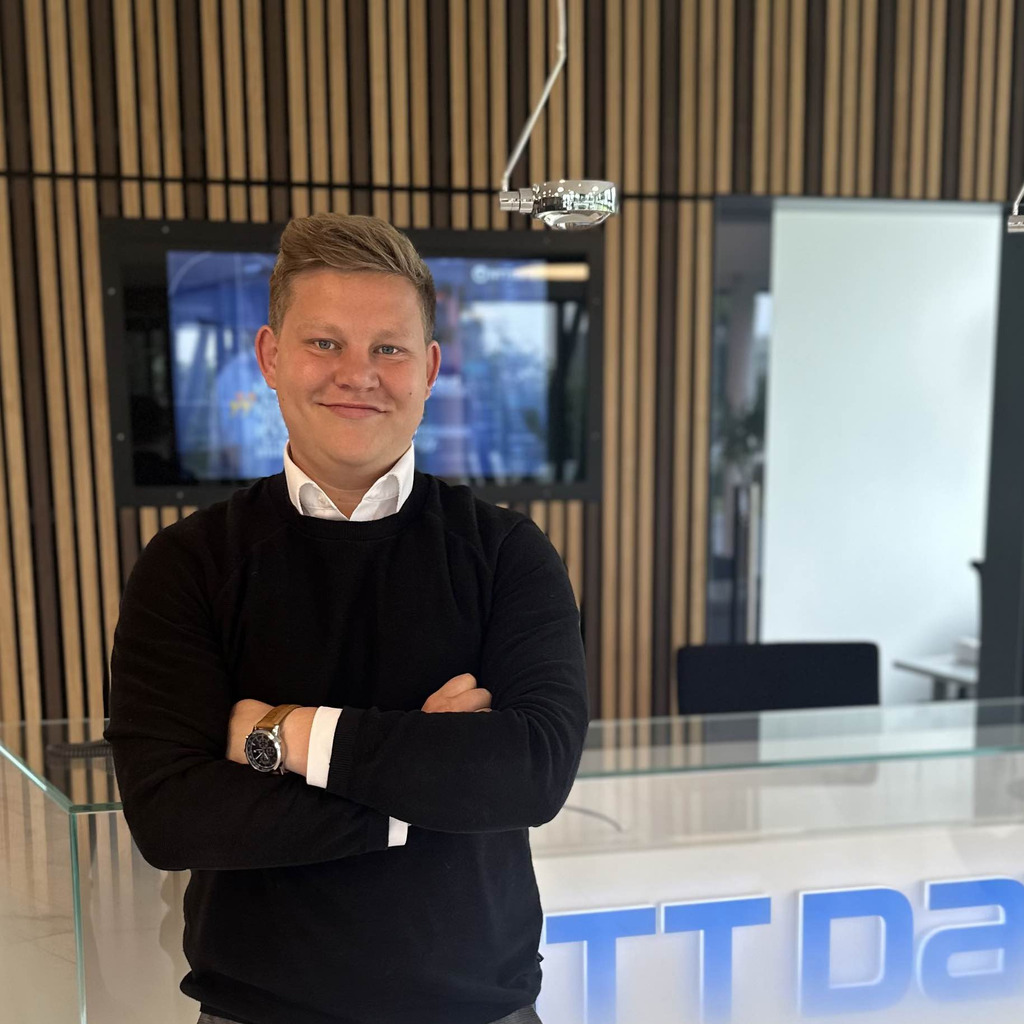 Nils Freitag Account Manager Managed Services Ntt Data Business