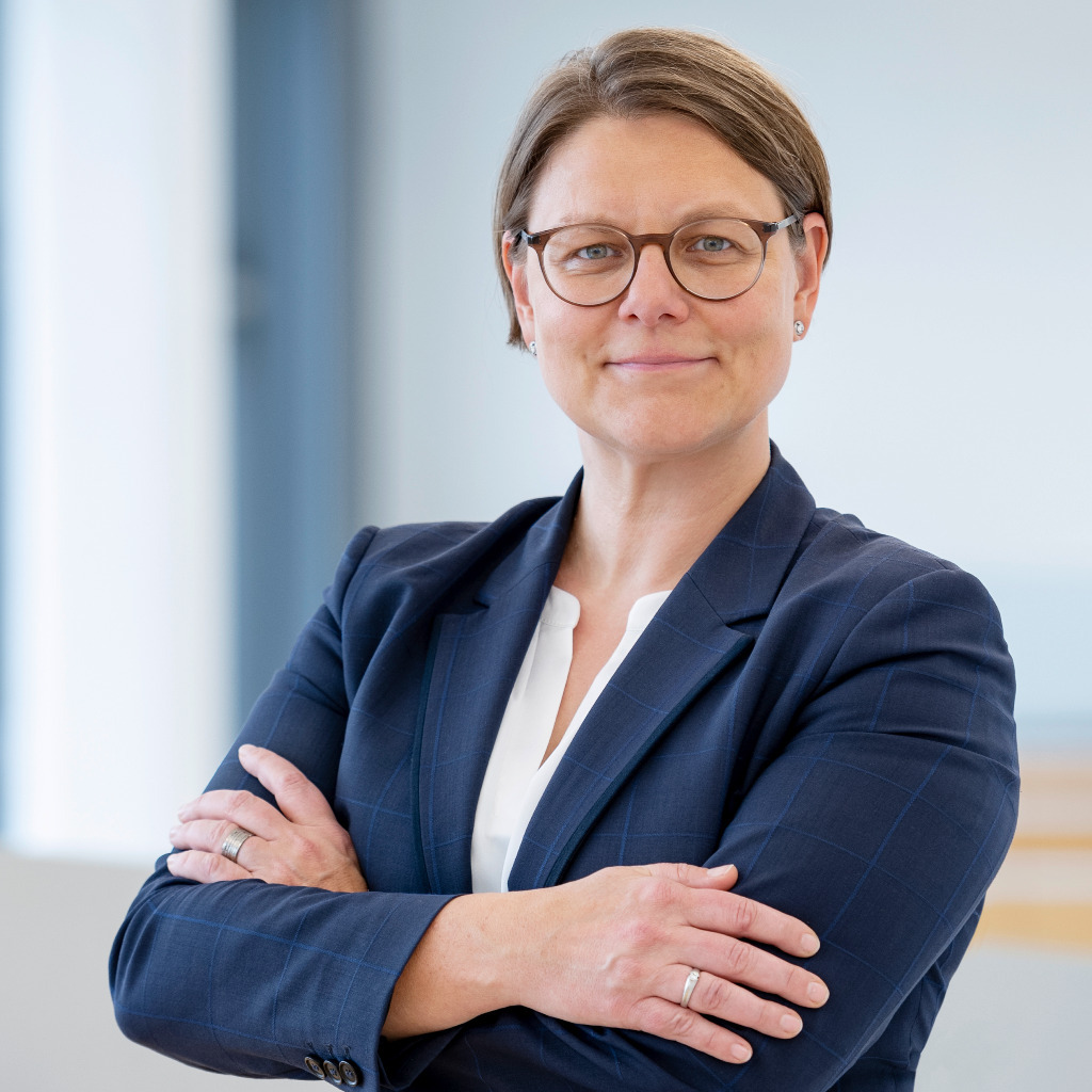 Dr Ines Ploss Managing Director Aggregates Heidelberg Materials XING