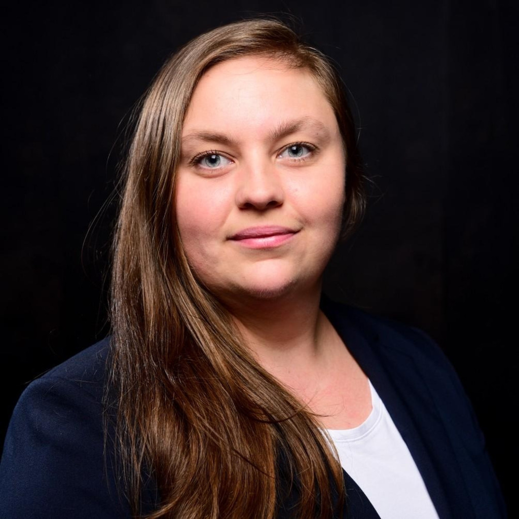 Christina Sühring Recruiter Industrie DIS AG XING