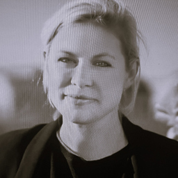 Dr. Anika Bender