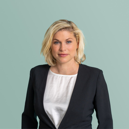 Dr. Anika Bender