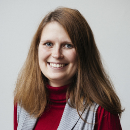 Dr. Iris Wolf