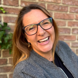 Nora-Jane Kiefer