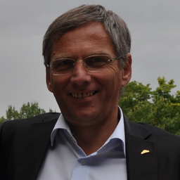 Uwe Neumann