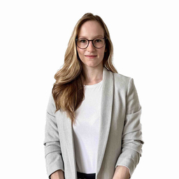 Dr. Anna-Sophia Beyer