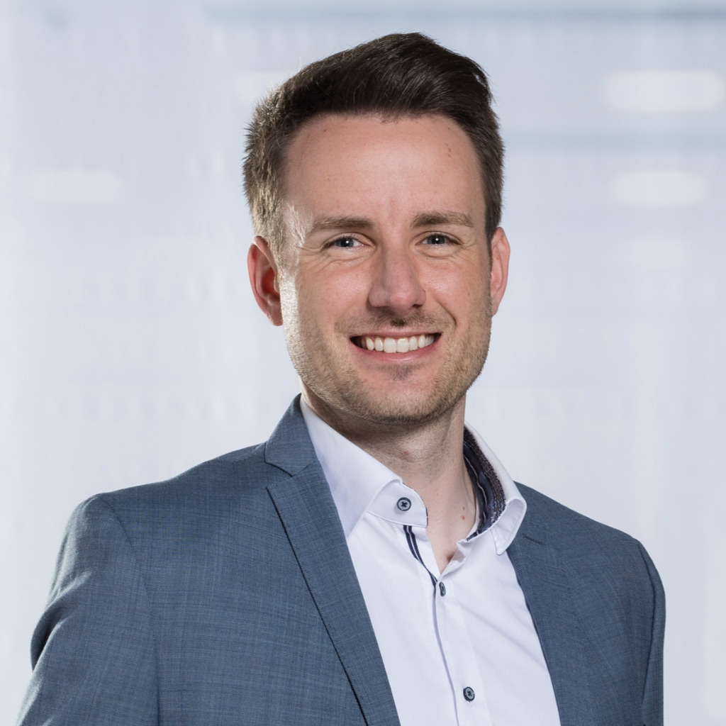 Tobias Weber Mödling Tobias Weber - Head of Customer Experience Augmented Reality - Carl