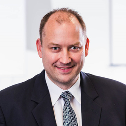 Dr. Uwe Robben