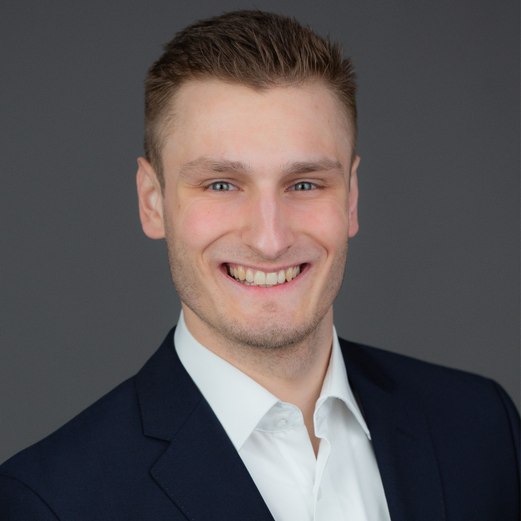 Peter Winkler Specialist System Integration BMW Group XING