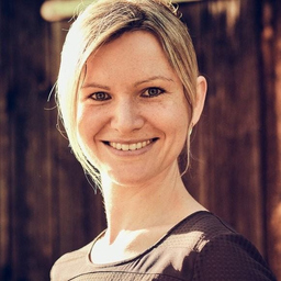 Claudia Schlesinger
