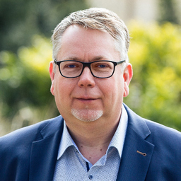 Michael E. Czakert