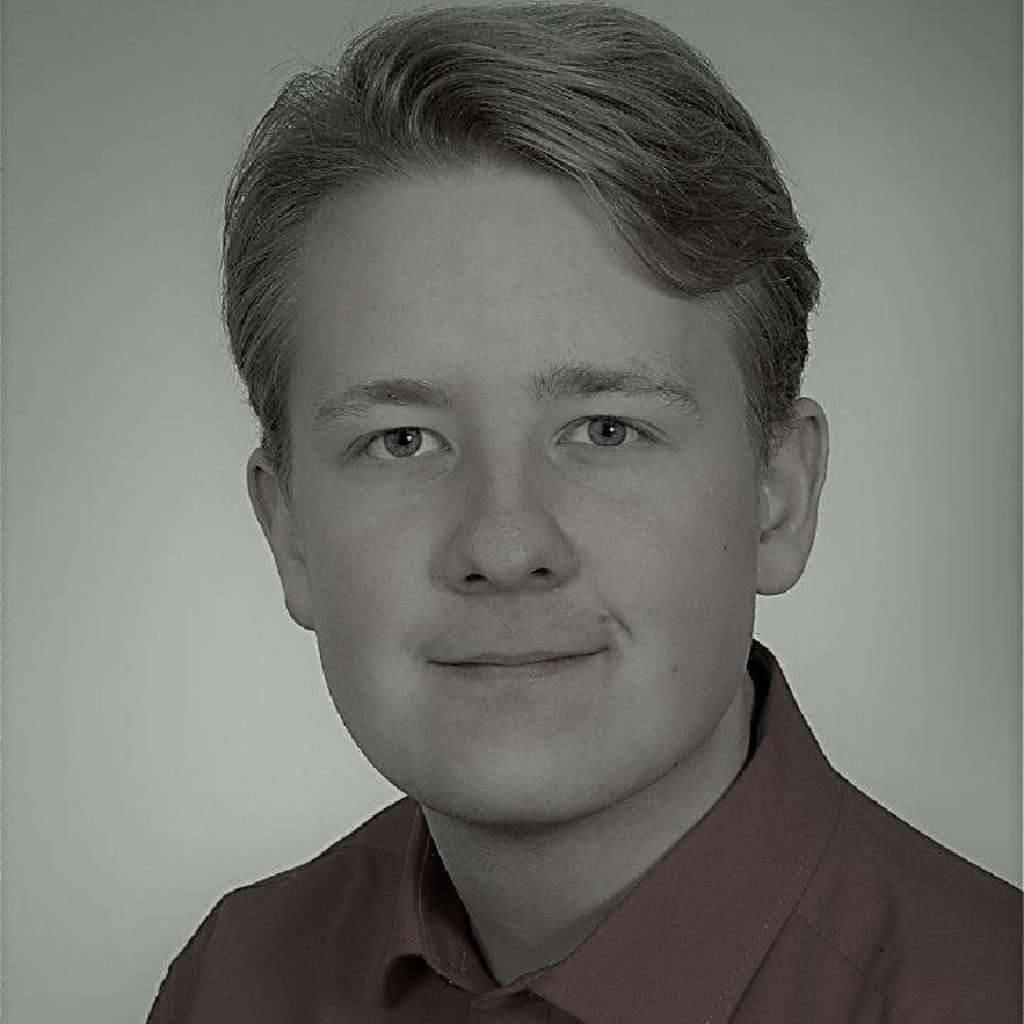 Fahrzeug Und Motorentechnik Uni Stuttgart Master Maximilian Müller - Fahrzeug- und Motorentechnik - Universität