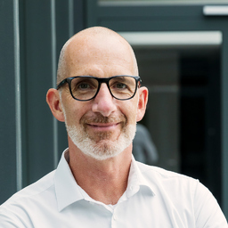 Dirk Pfeiffer