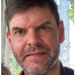 Dennis Hausner