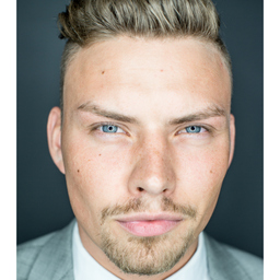 Julian Ahlers