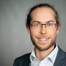 Dr. Florian Fuhrmann