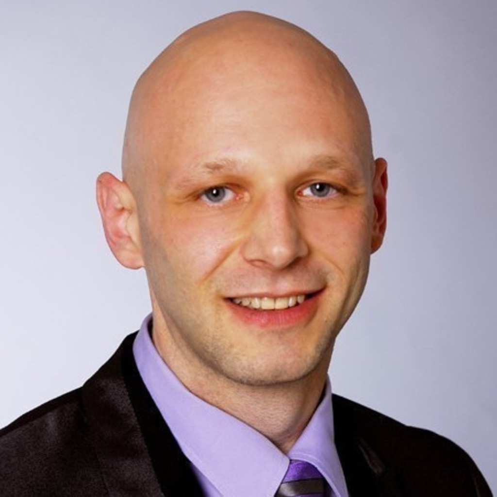 Robert Mencel Specialist für Lohn und Gehaltsabrechnung Meritus