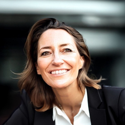 Dr. Eva Lermer