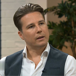 Dr. Roman Vilkin van Almsick