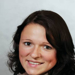 Dr. Nadine Voigt