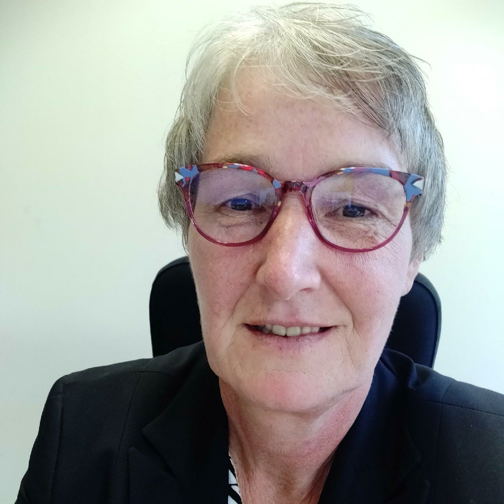 Anni Reiter MSc Banksteuerung/Finanzen Volksbank Tirol AG XING