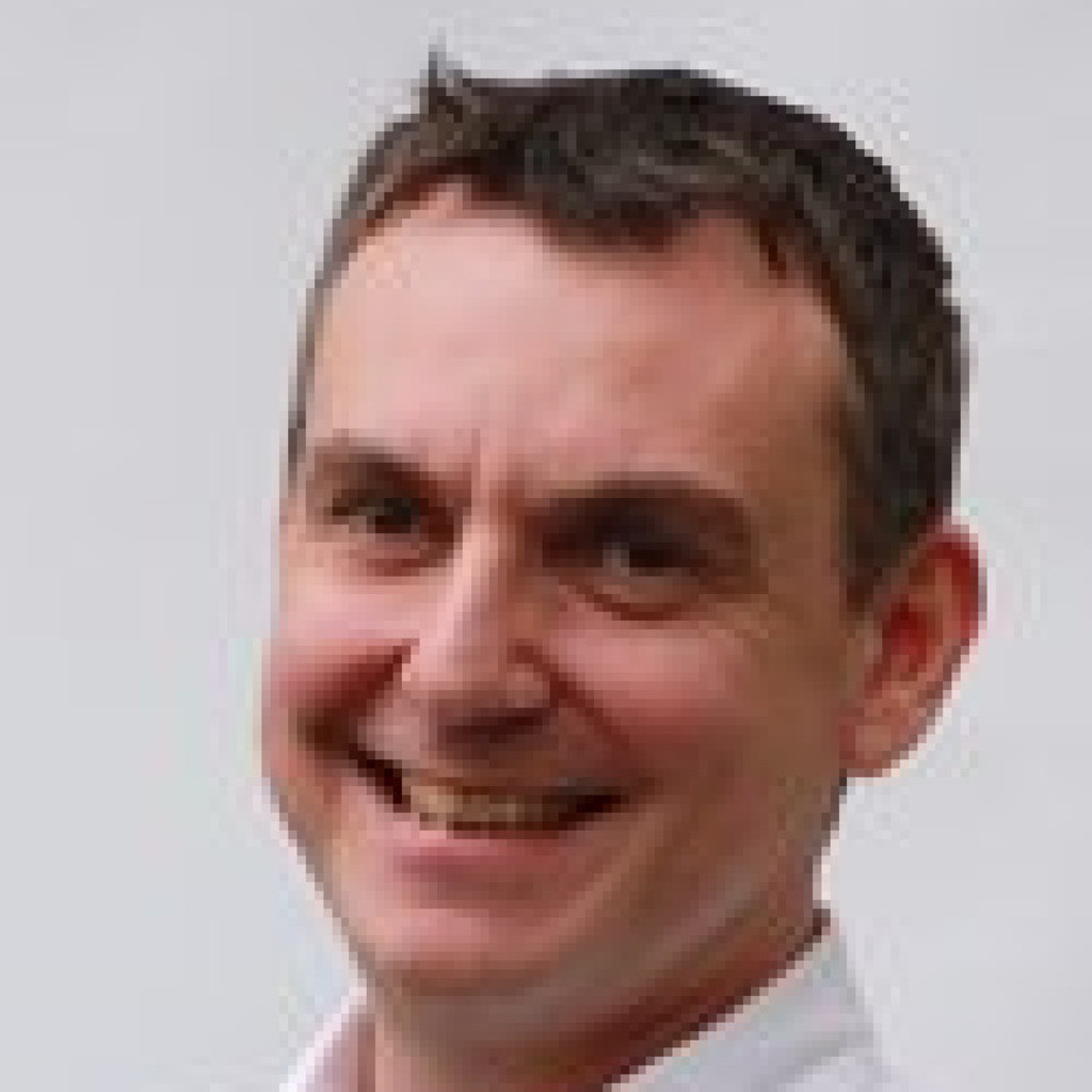 Dr. Peter Henning Editor and Project Manager Medicine Thieme Group