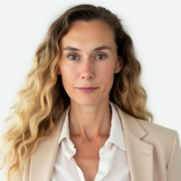 Claudia Hofbauer