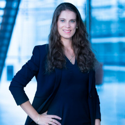 Dr. Viola Walther