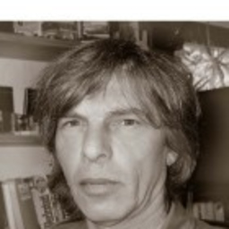 Uwe Schmid