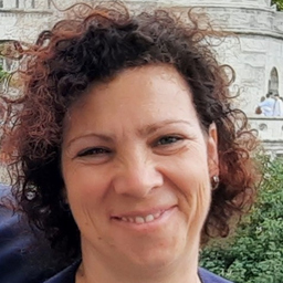Julia Höller