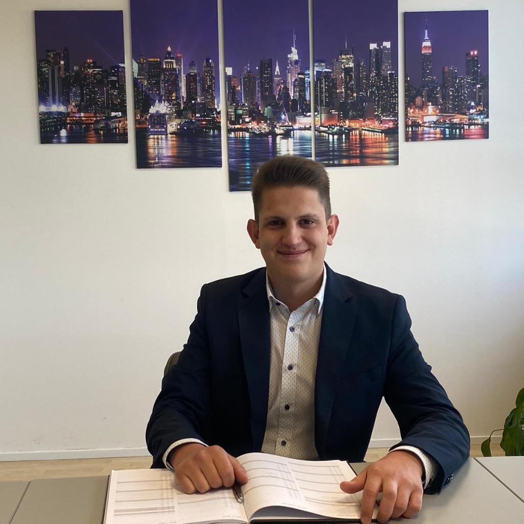 Philipp Lorber Ich arbeite für die Ziele anderer! Philipp Lorber XING