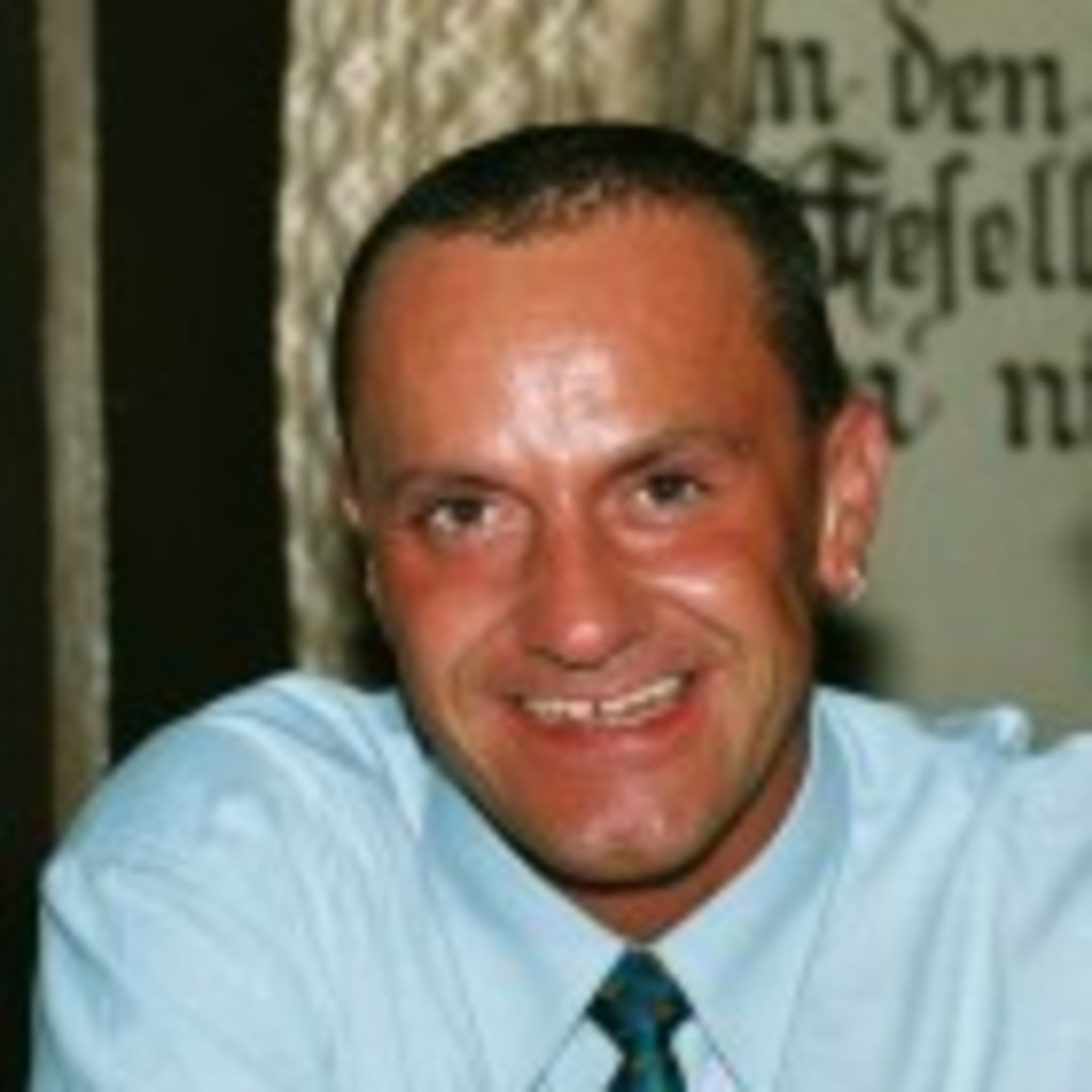 Heiko Beyer Gebietsrepräsentant Easy Care AG XING