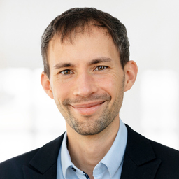 Dr. Nico Riedel