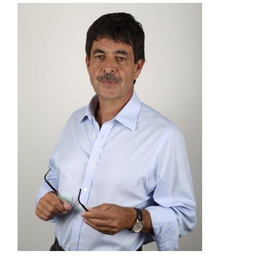 Dr. Stephan Becker
