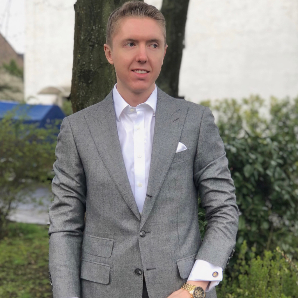 Robin Franzen Spezialist Finanzierungs und Vermittlergeschäft