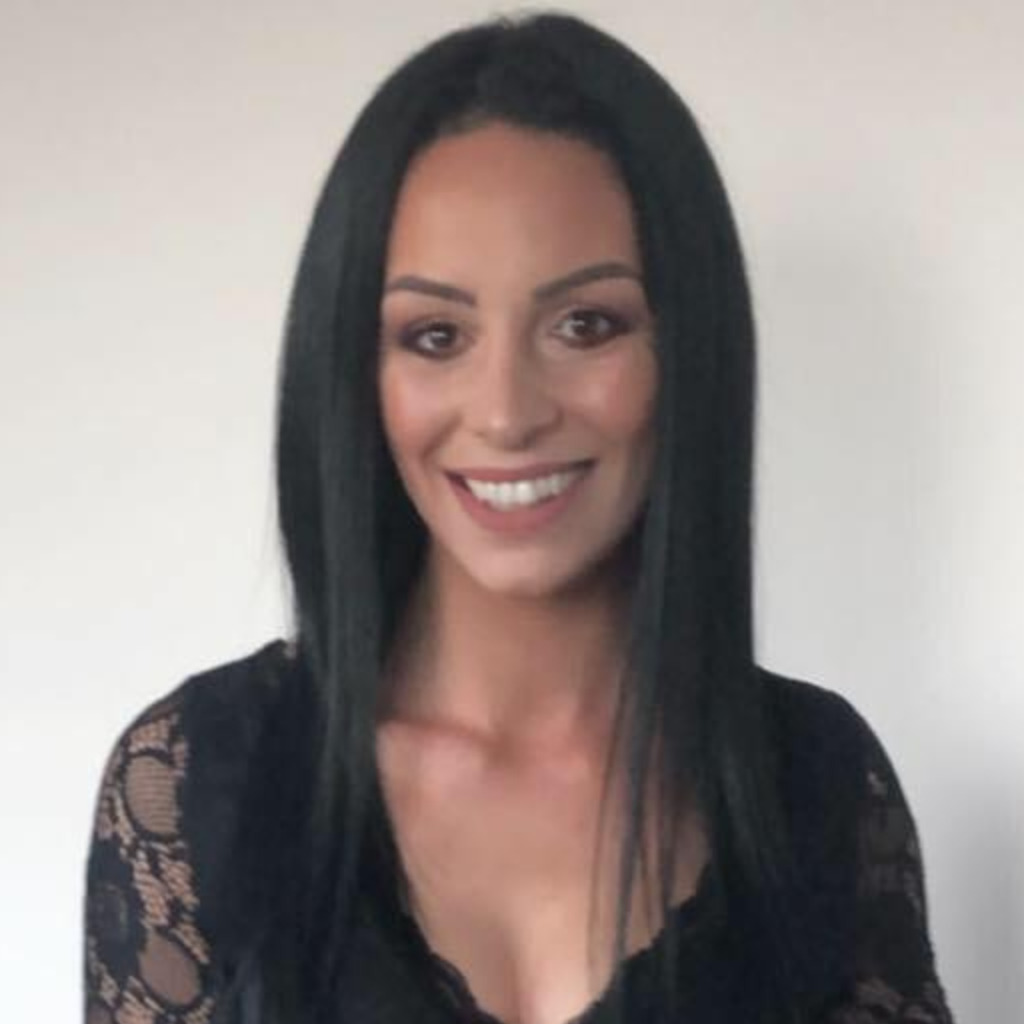 Stephanie Hillier's Instagram, Twitter & Facebook on IDCrawl