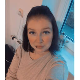 Jacqueline Hartfil geb. Bielefeld