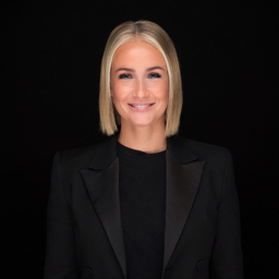 Laura Schultz