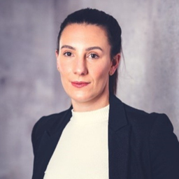 Dr. Vanessa Hornung