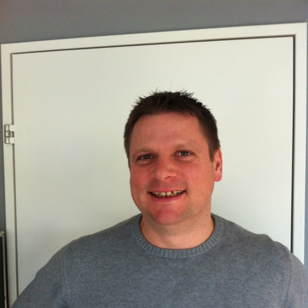 Pascal Richard Abteilungsleiter Max Schweizer AG XING