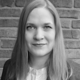 Dr. Lena Müller