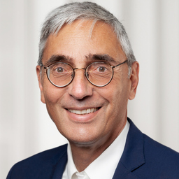Dr. Sebastian Goeser