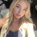 Mia Jones