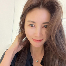 Gwen Lee