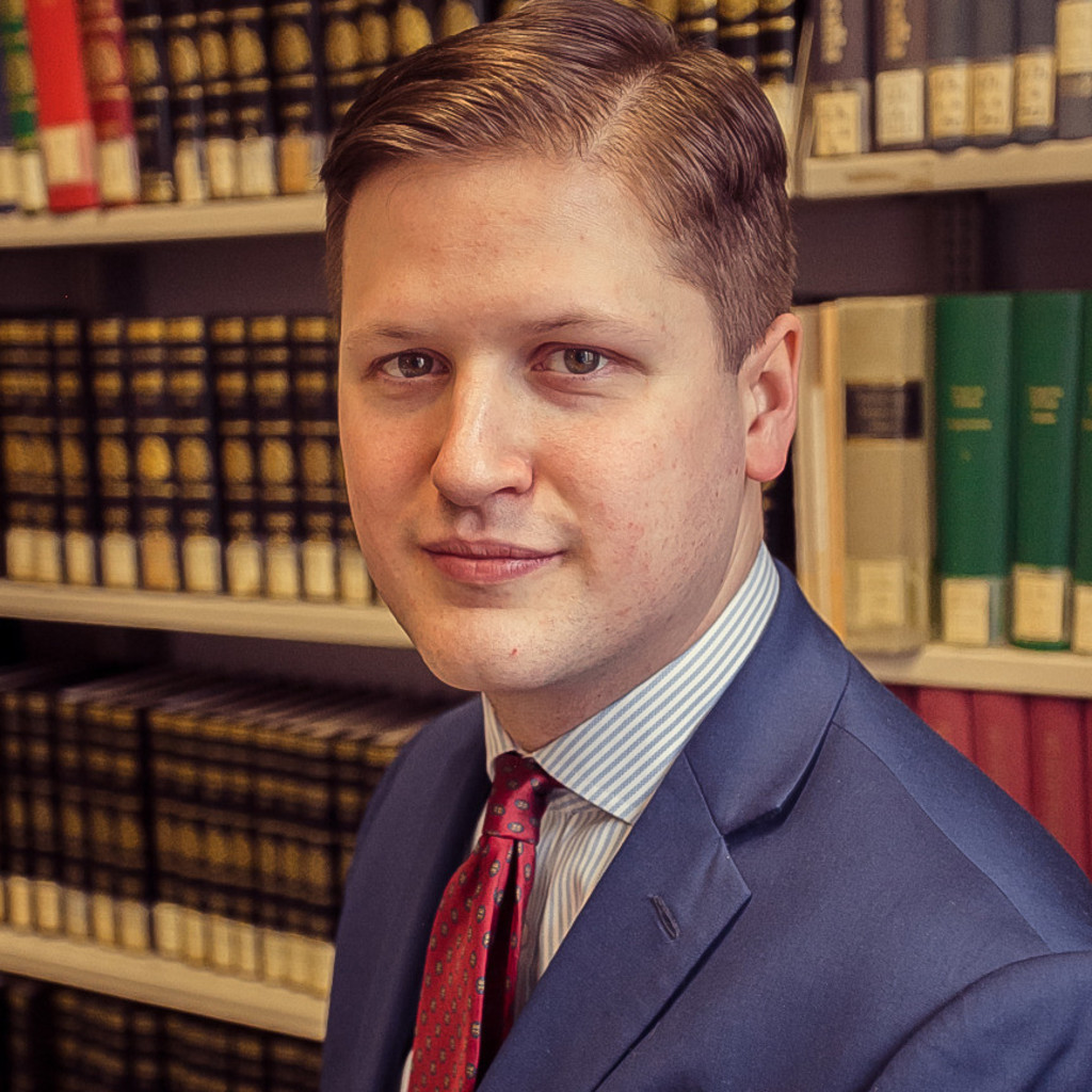 Konstantin Mallat Diplomlehrgang Diplomatische Akademie Wien XING