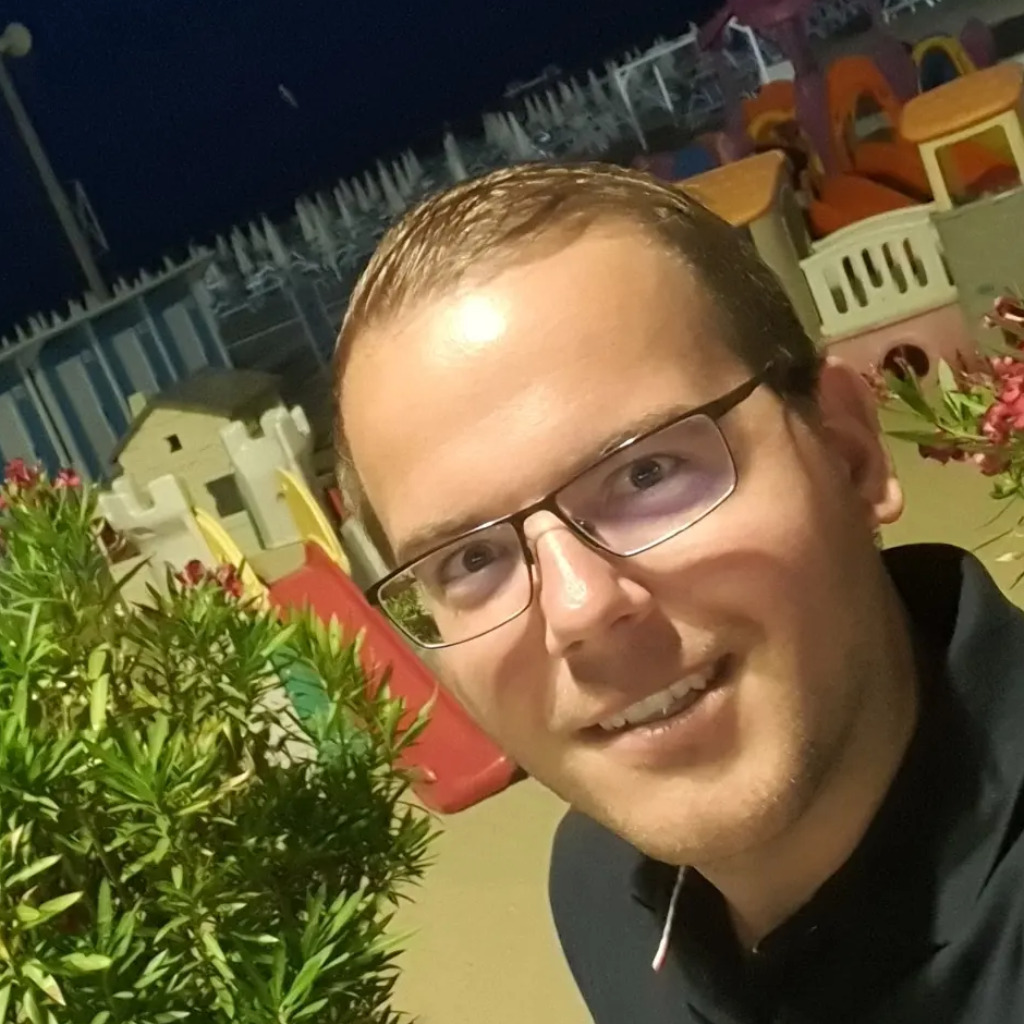 Adrian Neumeier Industriemechaniker Jungheinrich AG XING