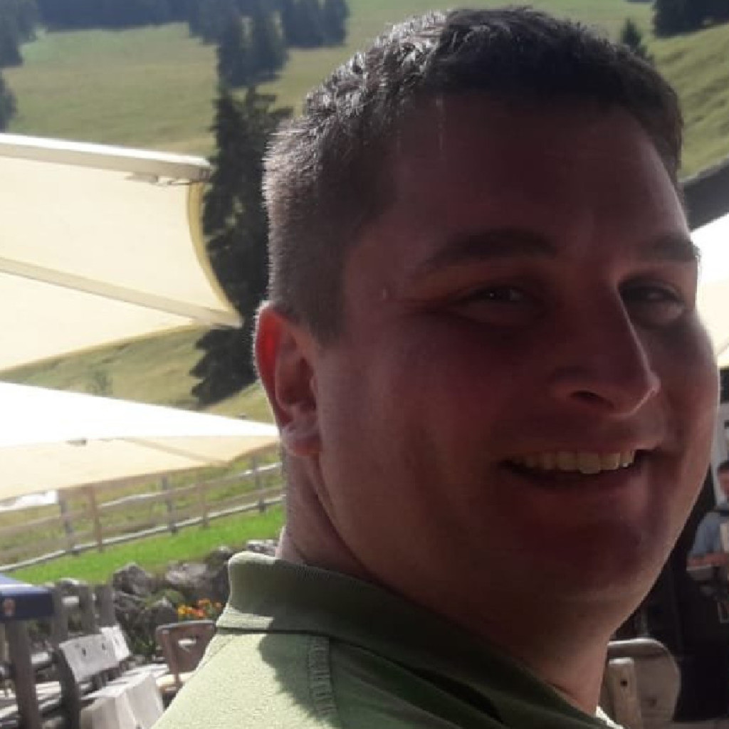 Manuel Zelt Projektmanager, Telekomunikationstechniker OFF