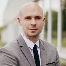 Dr. Sebastian Morcinek