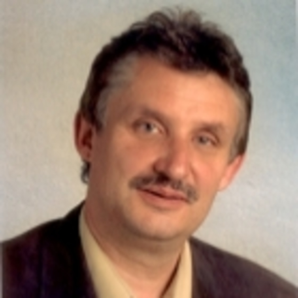 Robert Braun Zuständig für alles was Filmproduktionen betrifft