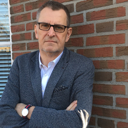 Uwe Strauß