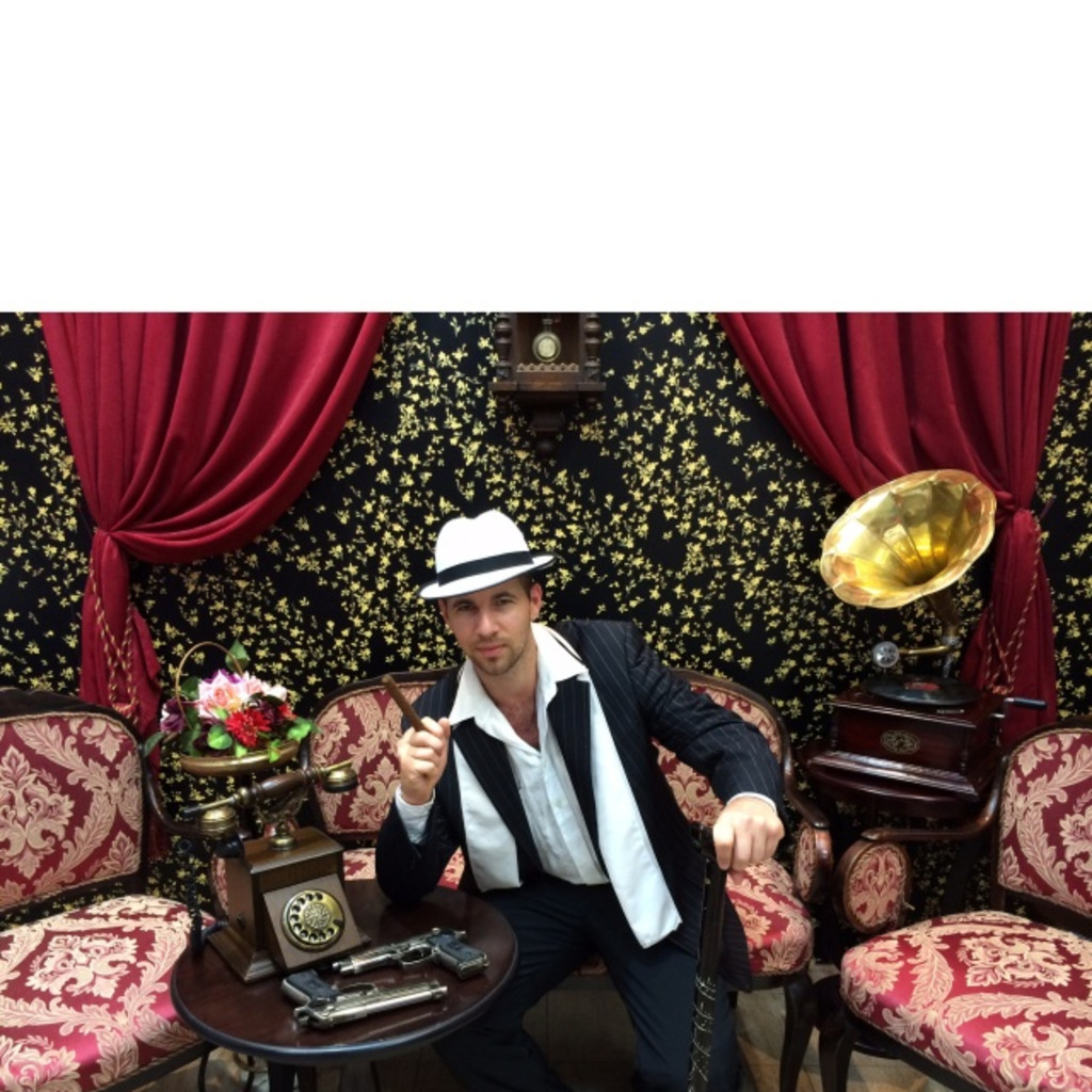 Andreas Iwanowitsch Sachbearbeiter SchneiderSöhne / Papyrus XING